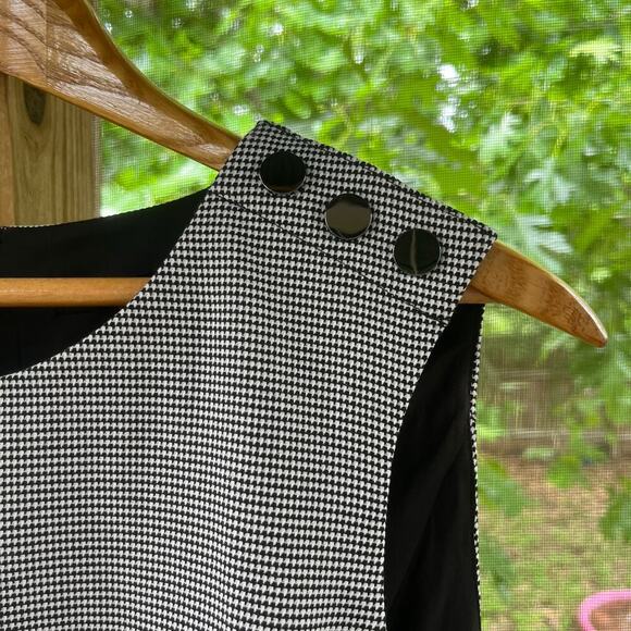 White House Black Market Vegan Leather Houndstooth Sheath Dress Size 10. NEW - Picture 6 of 13